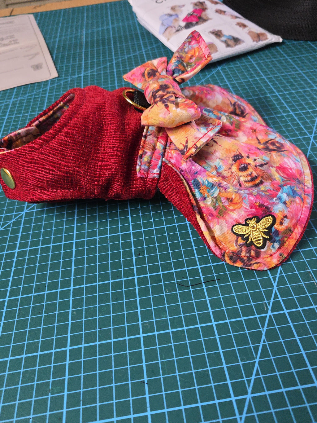 Handmade Pet Dog or Cat Dress Clothing Red and Floral with snaps 3-6lb. Pet