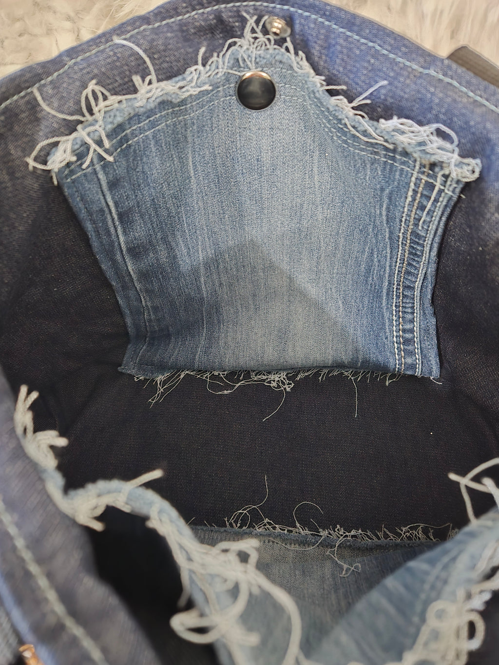 Handmade Jean purse with lots of pockets.