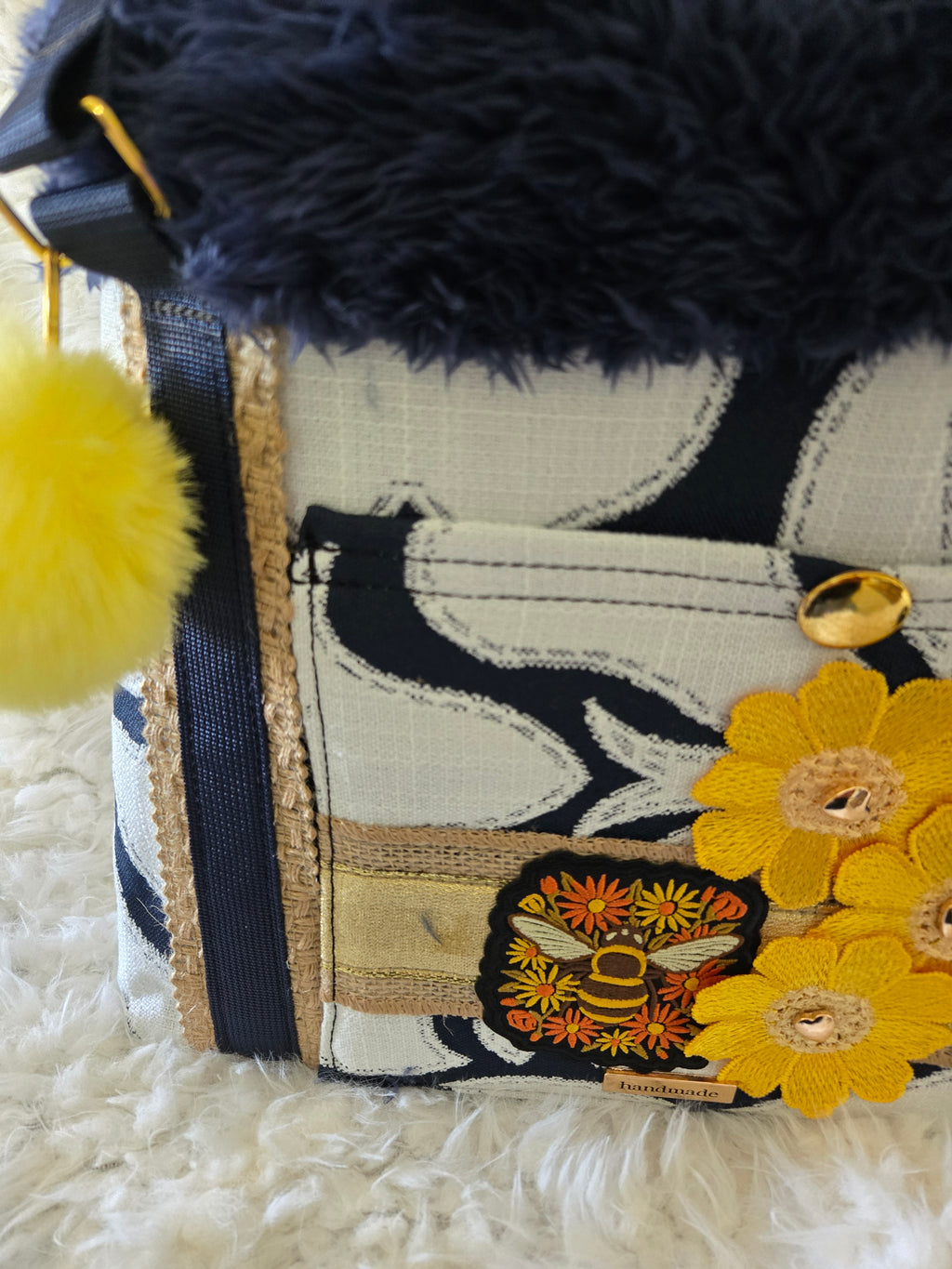 Navy Blue, Yellow & White dog Carrier 4-6lbs.