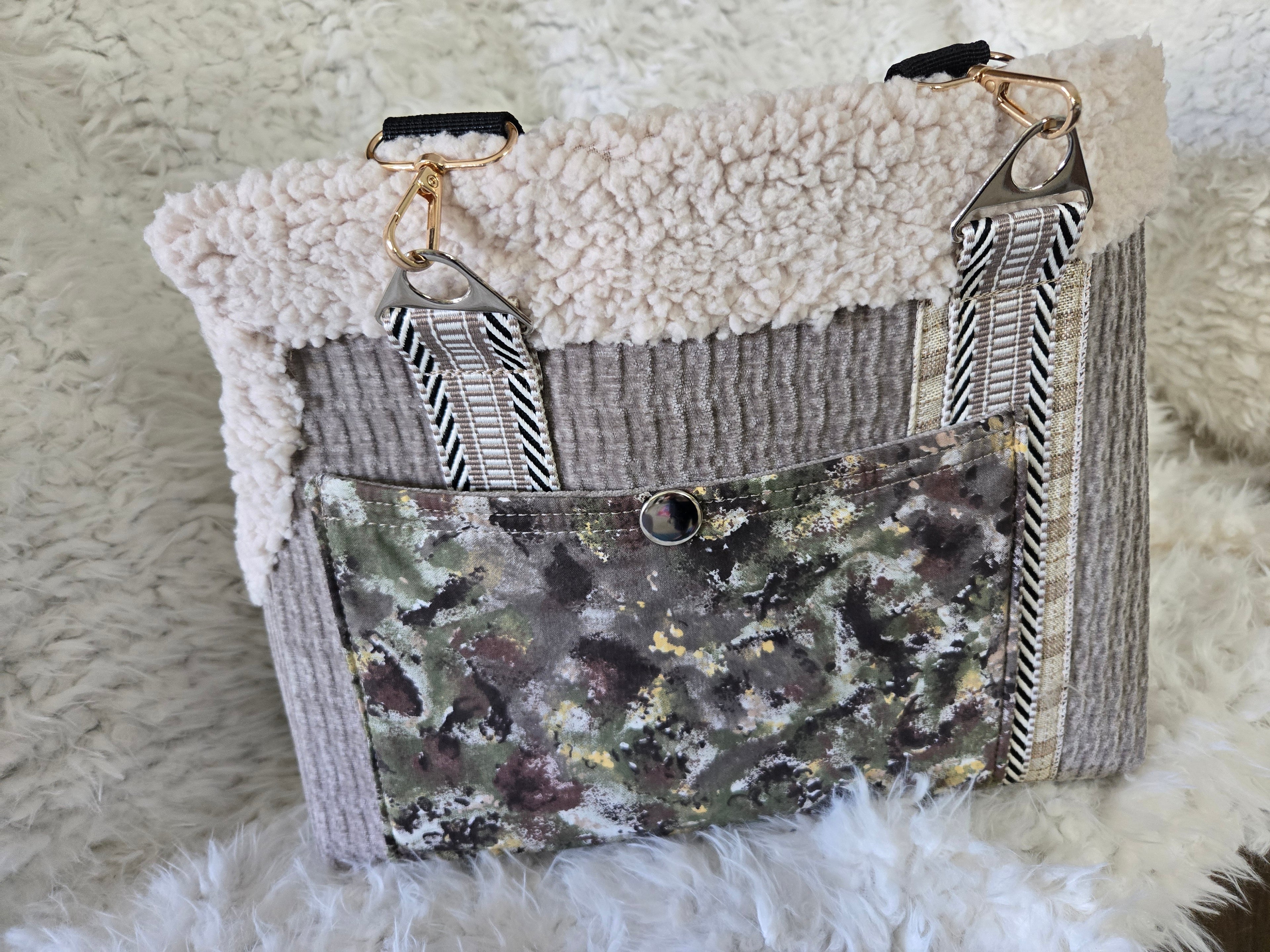 Camouflage and Gray pet carrier. Outfit and leash. For that little furry boy, he will love it. 4-6lbs. Size medium.