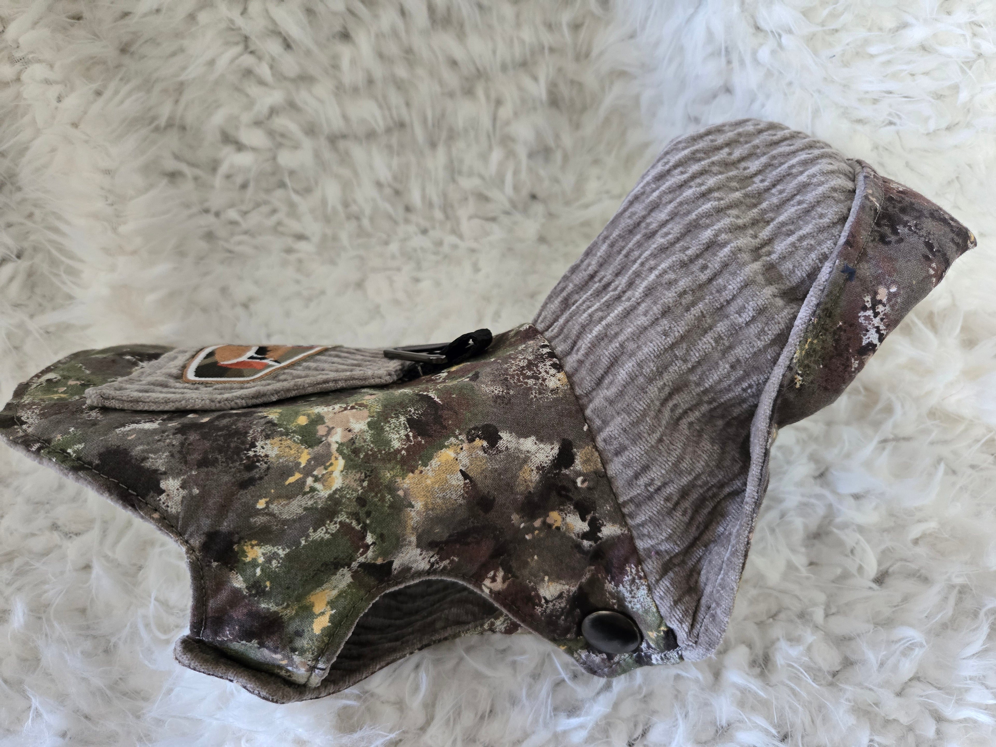 Camouflage and Gray pet carrier. Outfit and leash. For that little furry boy, he will love it. 4-6lbs. Size medium.