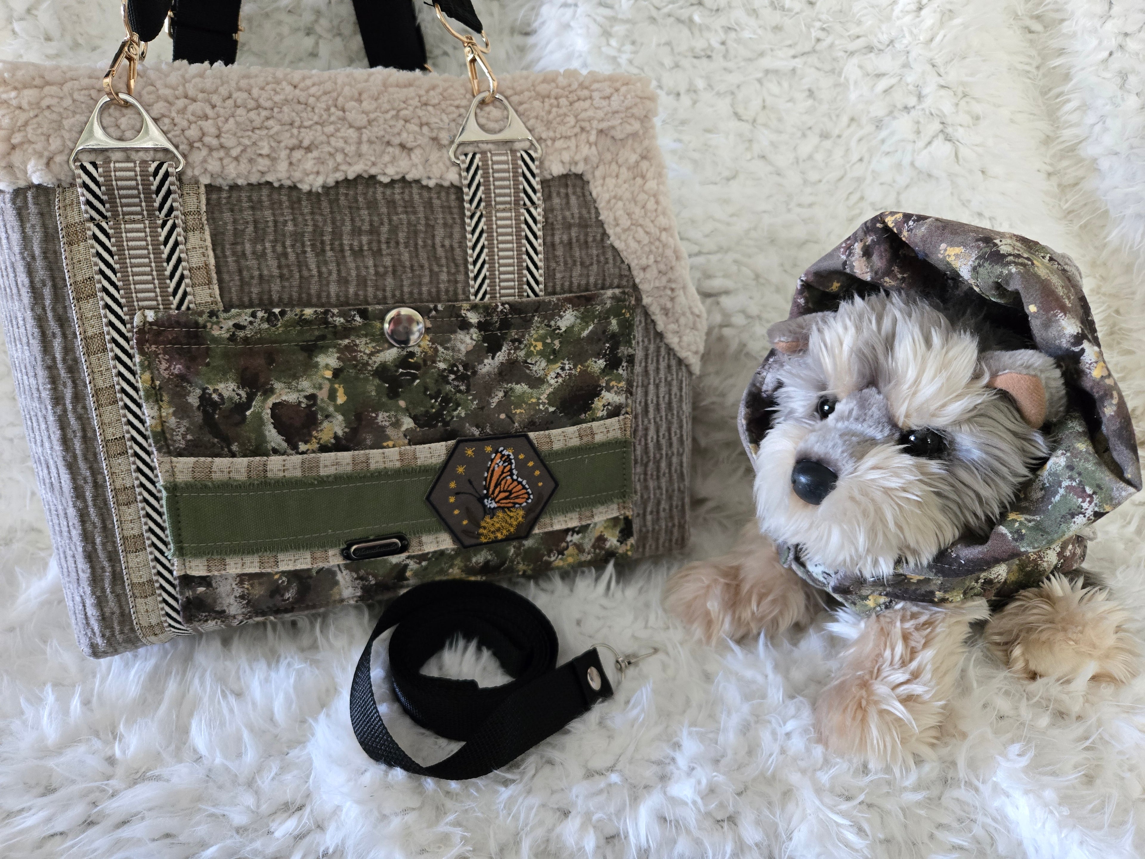 Camouflage and Gray pet carrier. Outfit and leash. For that little furry boy, he will love it. 4-6lbs. Size medium.