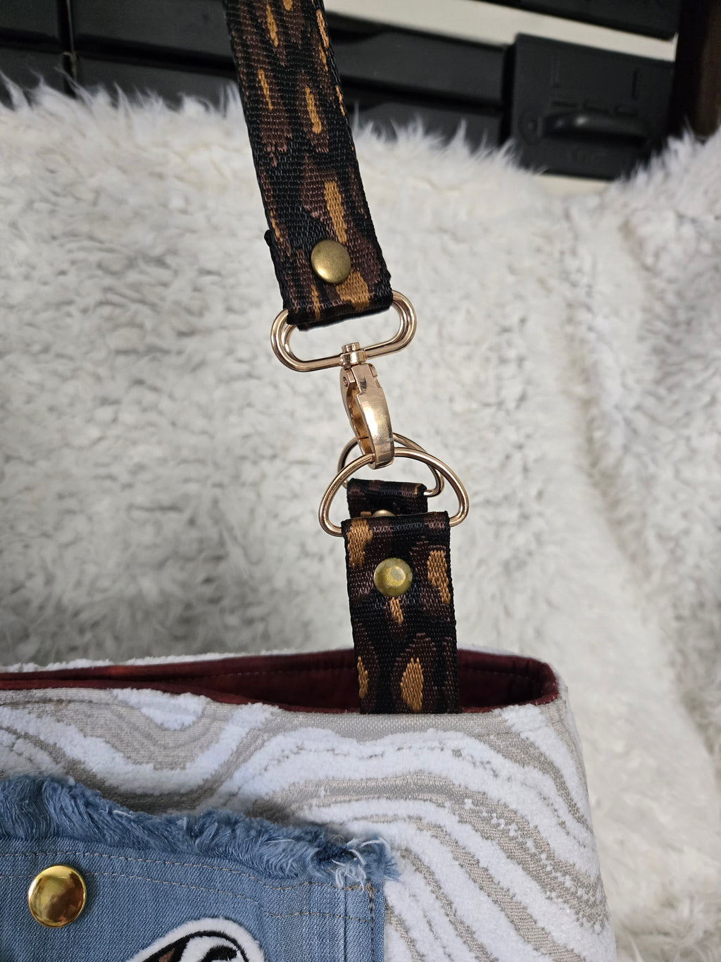 Cheetah and Jean purse handbag. So I say, size 16, / 12.