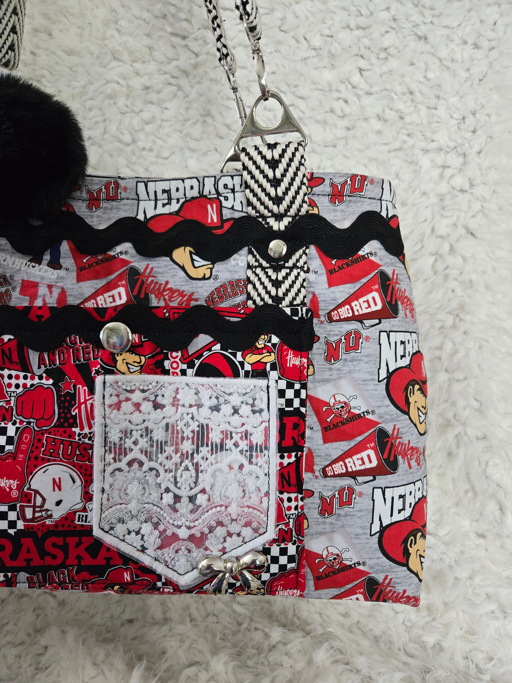 Nebraska husker purse size 16 / 12. Handmade.