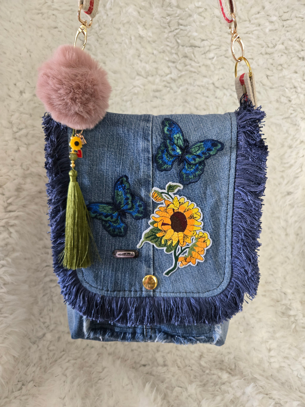 Blue Jean and sunflower across body purse handmaid.
