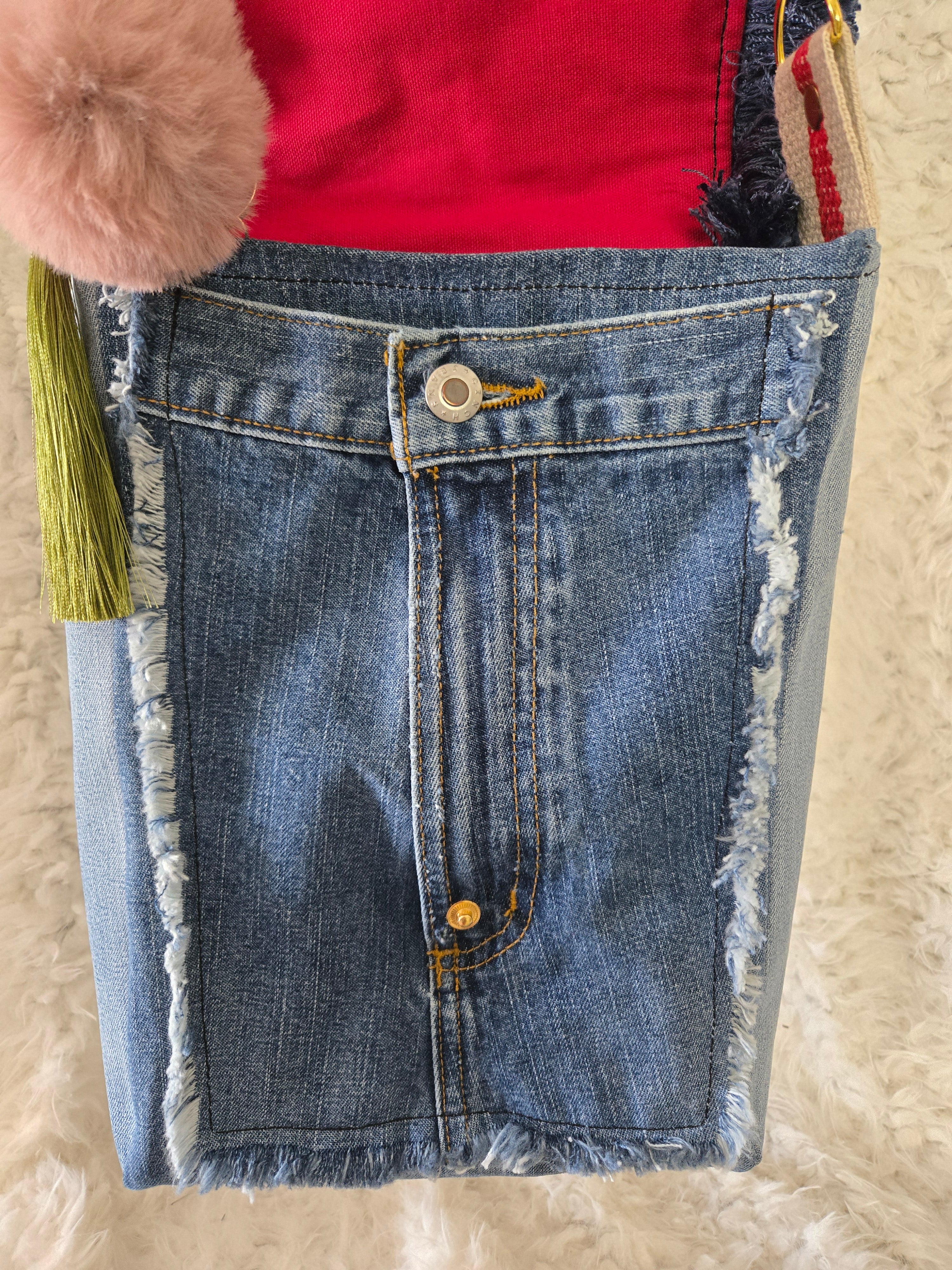 Blue Jean and sunflower across body purse handmaid.