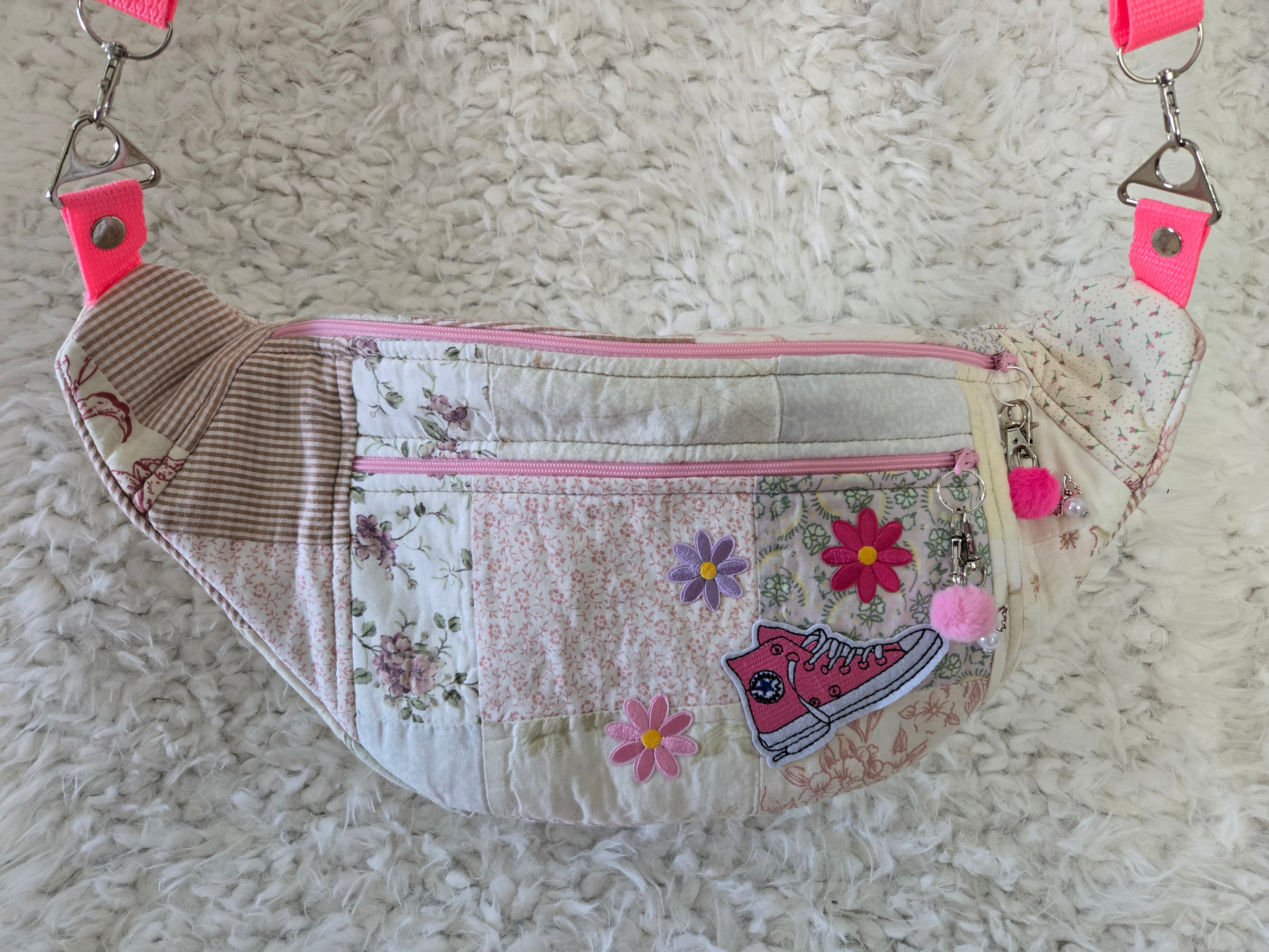 Fanny pack bum bag from a repurposed, old quilt. Pinks and other colors.