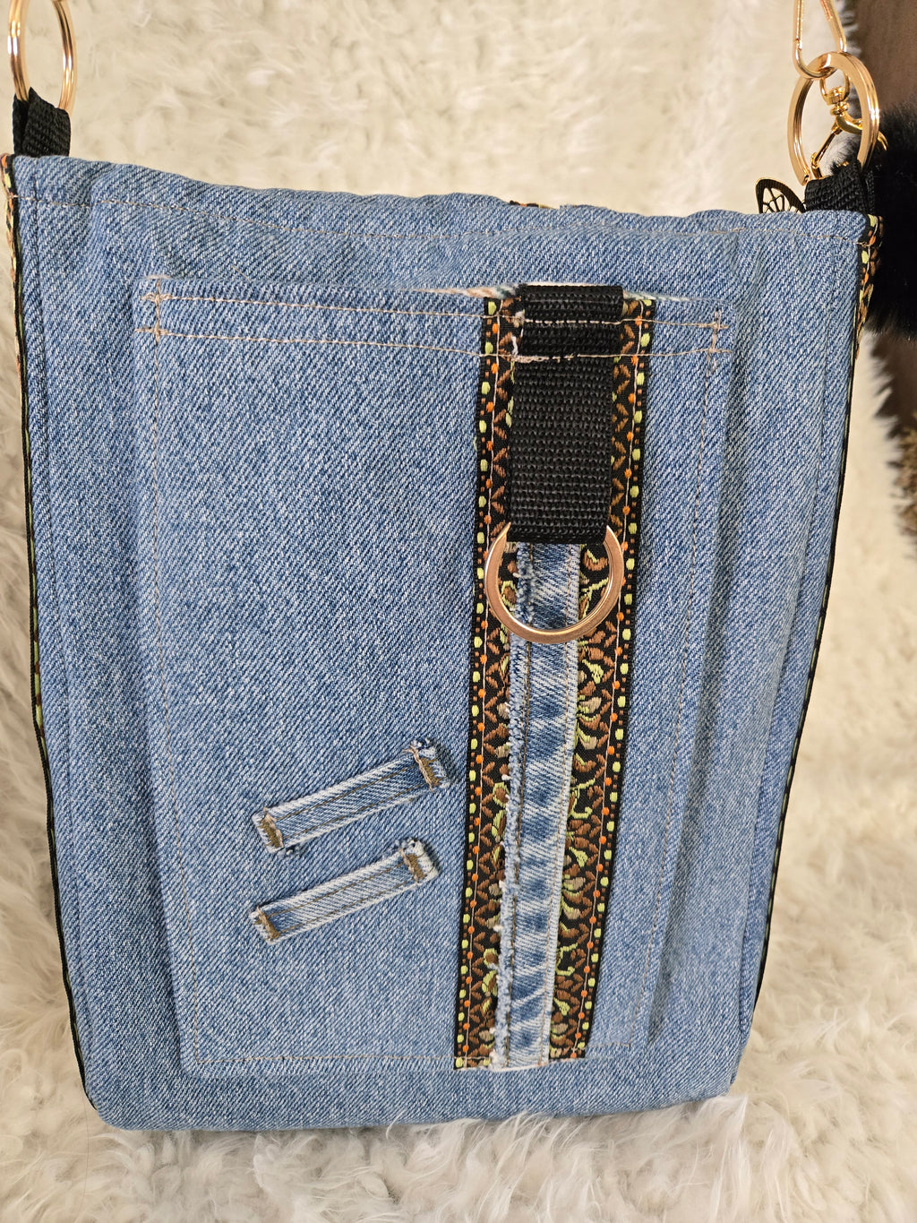 Jean and flannel cross body bag 10 / 13. Inches.