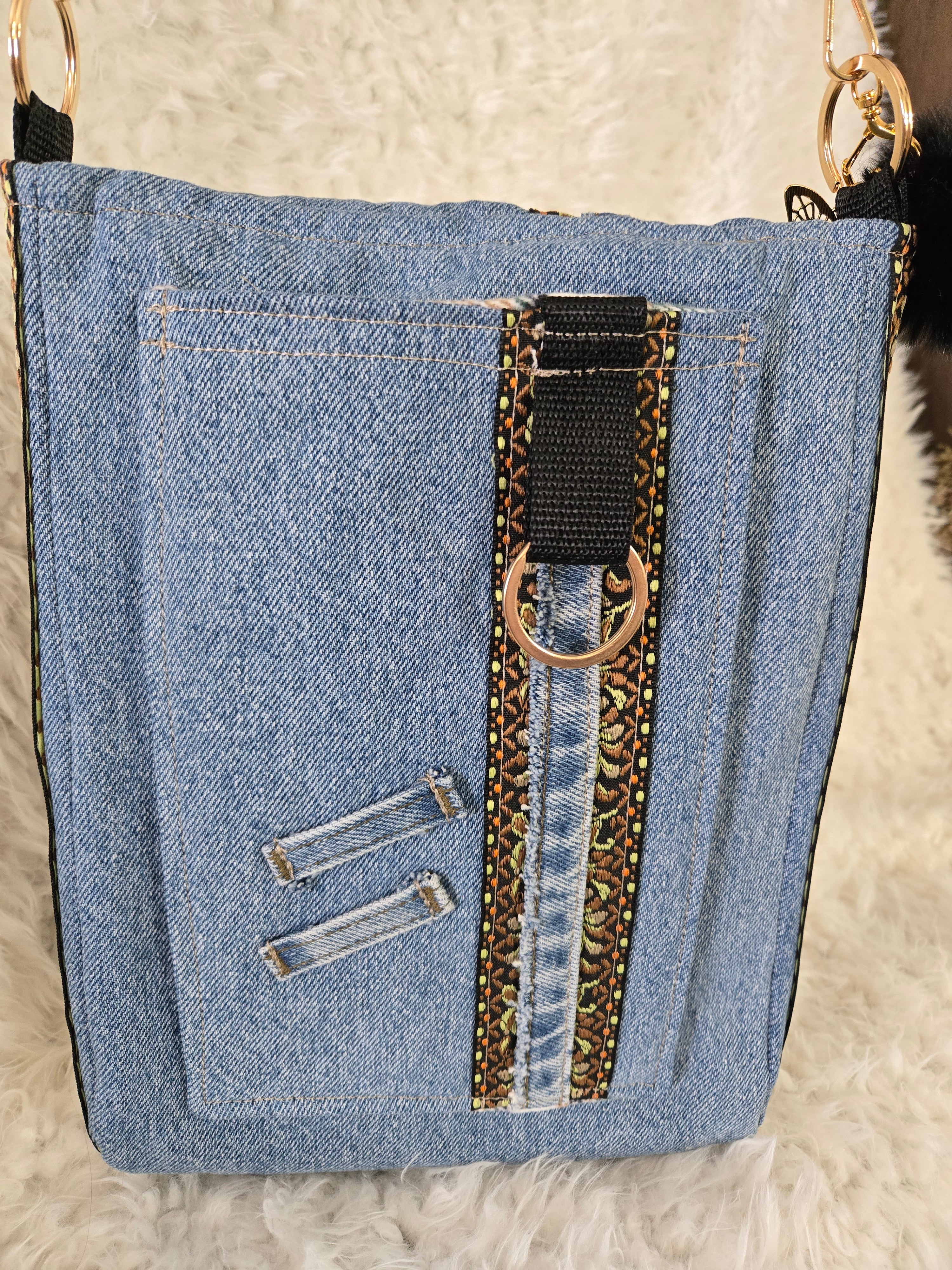 Jean and flannel cross body bag 10 / 13. Inches.