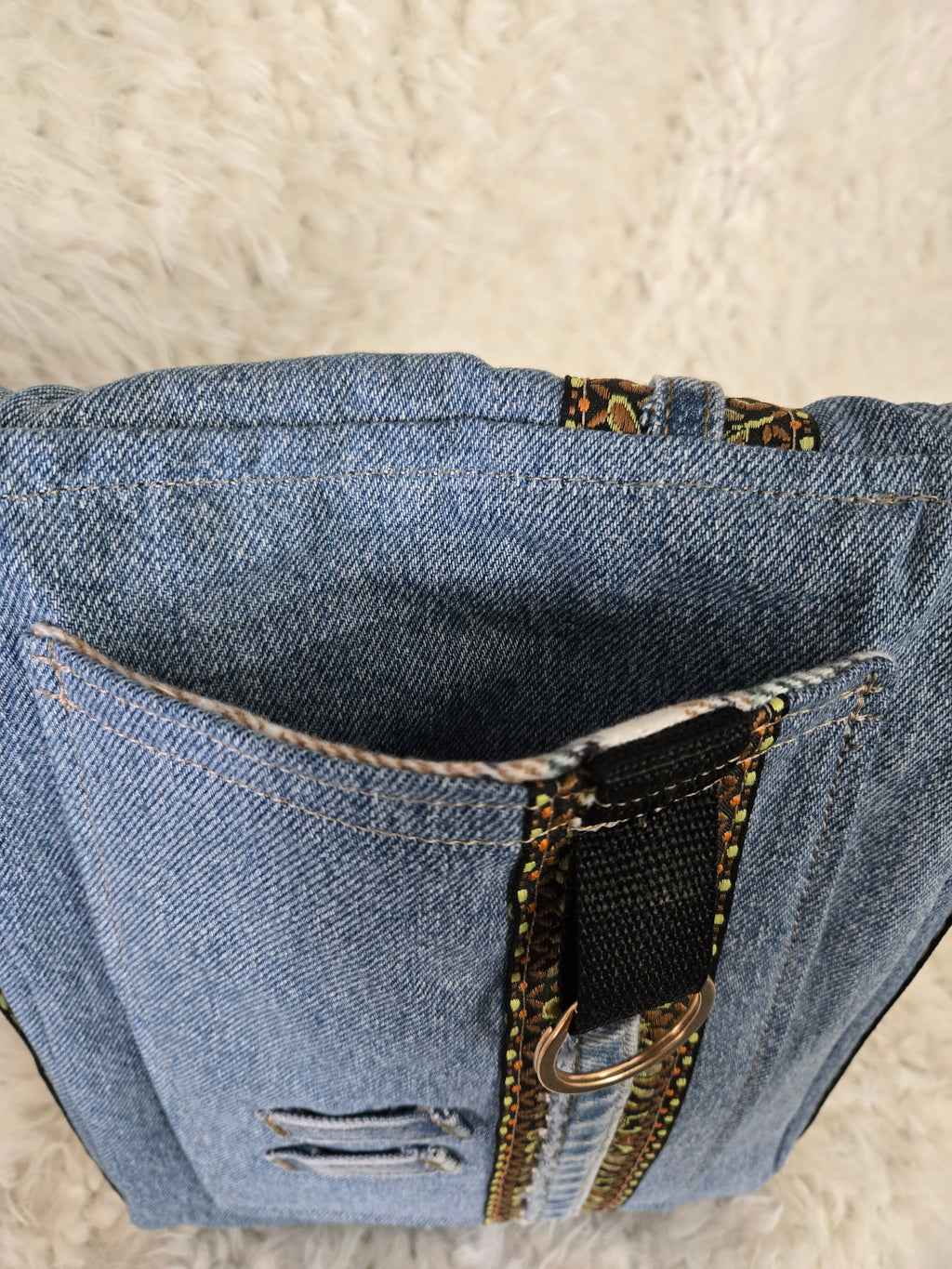 Jean and flannel cross body bag 10 / 13. Inches.