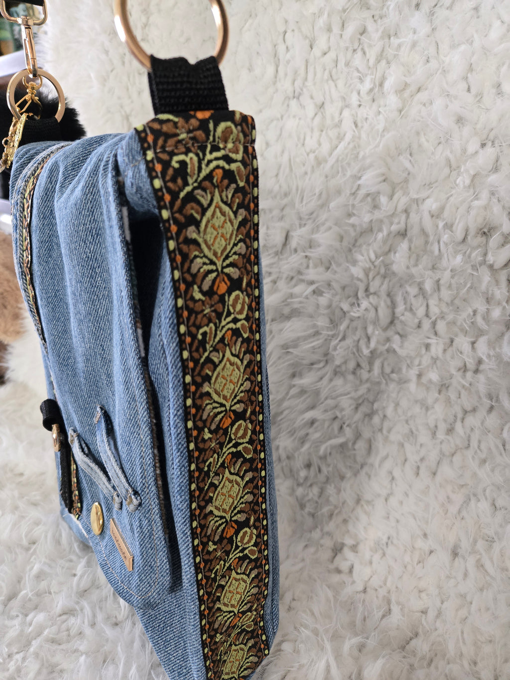 Jean and flannel cross body bag 10 / 13. Inches.
